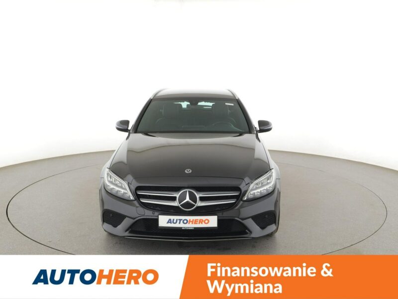 Mercedes C 220 Automat Navi Czujniki parkowania Automatyczna klimatyzacja Podgrzewane W205 (2014-2021)