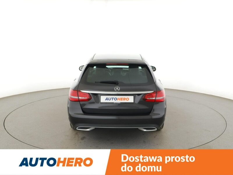 Mercedes C 220 Automat Navi Czujniki parkowania Automatyczna klimatyzacja Podgrzewane W205 (2014-2021)