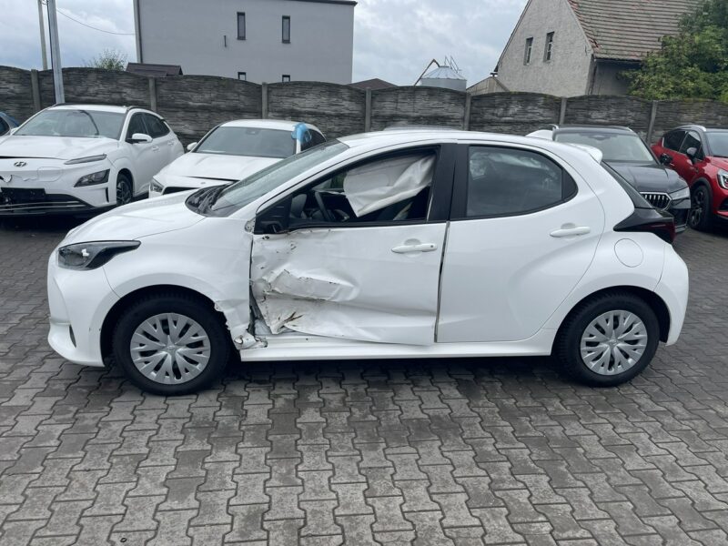Toyota Yaris Klimatyzacja Tempomat aktywny Kamera IV (2020-)