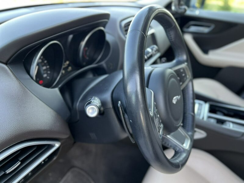 Jaguar F-PACE zadbany polecam