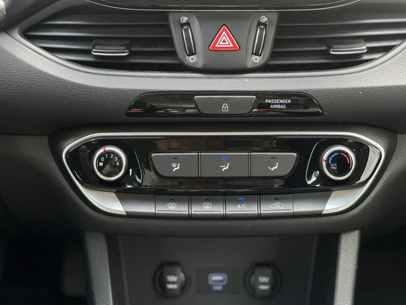 Hyundai i30 Salon Polska Poleasingowy I właściciel Serwis ASO VAT 23% Bezwypadkowy III (2017-)