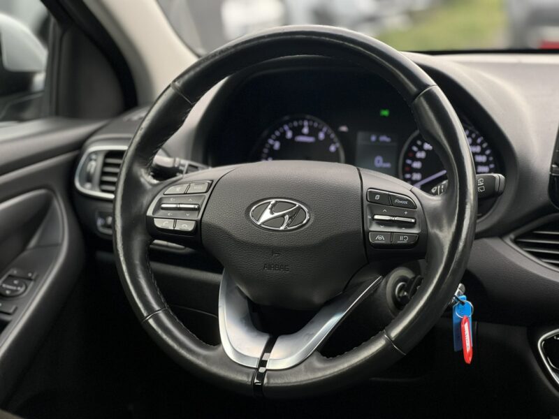 Hyundai i30 Salon Polska Poleasingowy Serwis ASO VAT 23% ROCZNA GWARANCJA III (2017-)