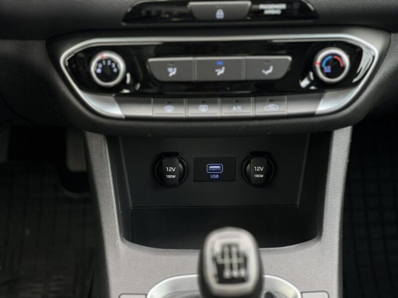 Hyundai i30 Salon Polska Poleasingowy Serwis ASO VAT 23% ROCZNA GWARANCJA III (2017-)
