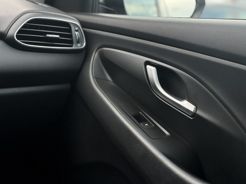 Hyundai i30 Salon Polska Poleasingowy Serwis ASO VAT 23% ROCZNA GWARANCJA III (2017-)