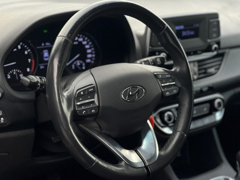 Hyundai i30 Salon Polska Poleasingowy Serwis ASO VAT 23% ROCZNA GWARANCJA III (2017-)