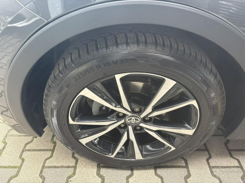 Toyota C-HR 1.8 HSD 140KM STYLE, salon Polska, gwarancja, FV23%