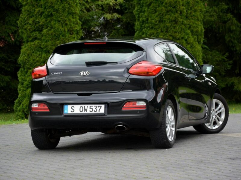 Kia Pro_cee'd 1.6GDI(135KM) Parktronik Klima Grz. kierownica Alu16" Aso Kia