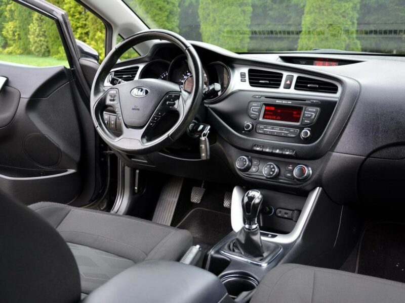 Kia Pro_cee'd 1.6GDI(135KM) Parktronik Klima Grz. kierownica Alu16" Aso Kia