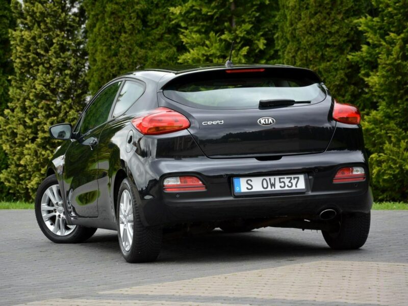 Kia Pro_cee'd 1.6GDI(135KM) Parktronik Klima Grz. kierownica Alu16" Aso Kia