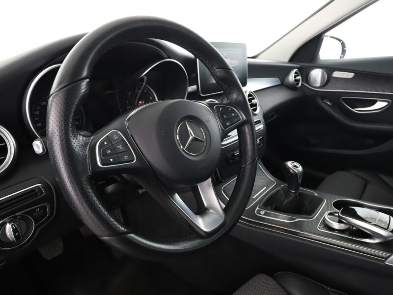 Mercedes C 200 full LED navi półskóra panorama Burmester kamera el. regulowane i grza W205 (2014-2021)