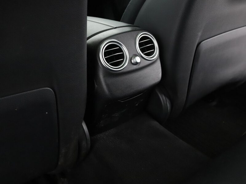 Mercedes C 200 full LED navi półskóra panorama Burmester kamera el. regulowane i grza W205 (2014-2021)
