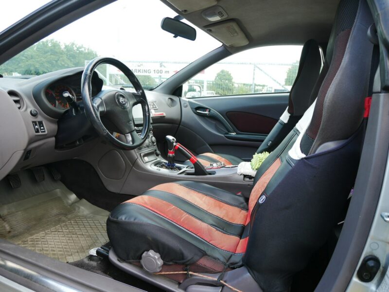 Toyota Celica 1.8 16V VVT-i 143KM -Po remoncie +Klima +Opony zimowe VII (1999-2006)