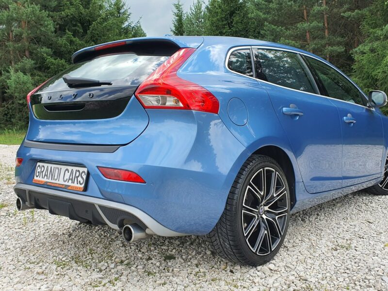 Volvo V40 2.0 D2 120KM # rDesign # NAVI # BiXenon # Skóra # Alkantara # IGIEŁKA II (2012-)