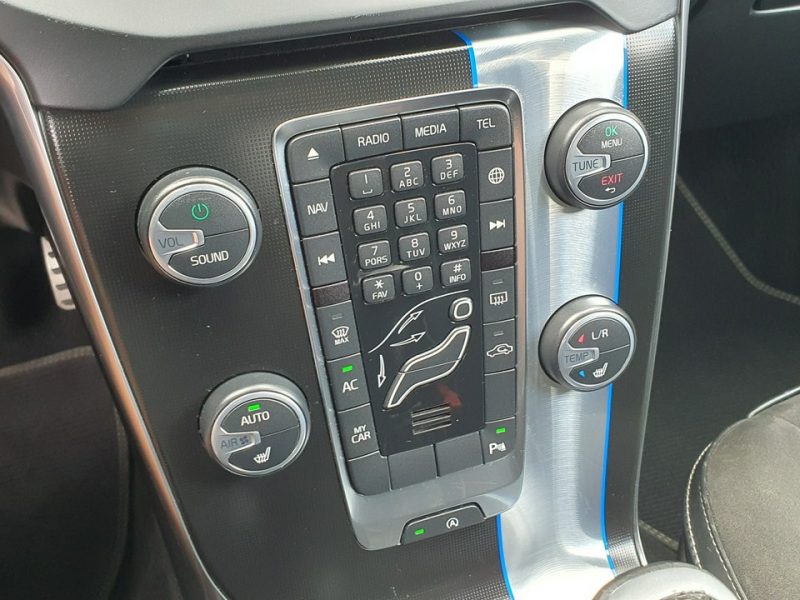 Volvo V40 2.0 D2 120KM # rDesign # NAVI # BiXenon # Skóra # Alkantara # IGIEŁKA II (2012-)