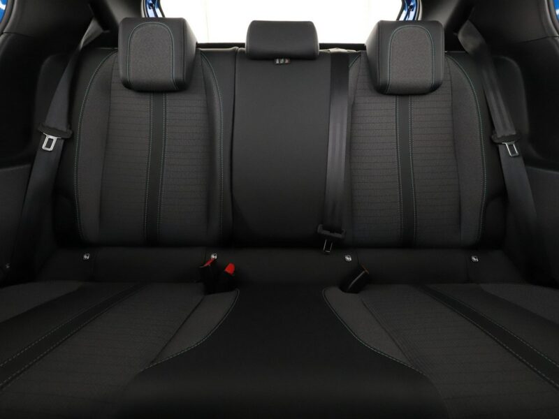 Peugeot 208 FULL LED klima auto navi bluetooth PDC II (2019 -)