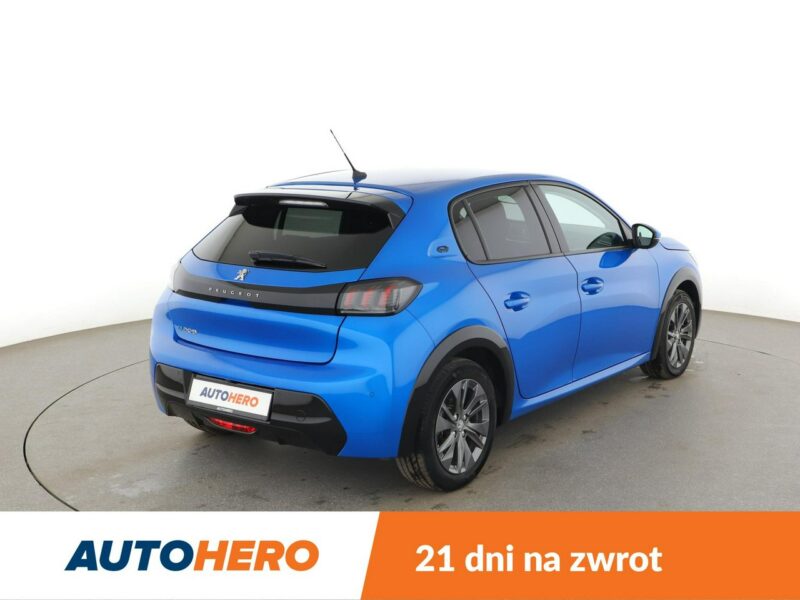 Peugeot 208 FULL LED klima auto navi bluetooth PDC II (2019 -)
