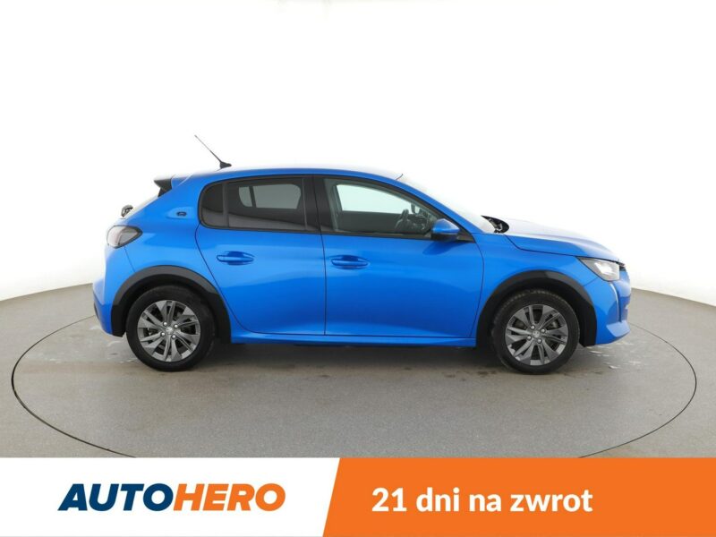 Peugeot 208 FULL LED klima auto navi bluetooth PDC II (2019 -)