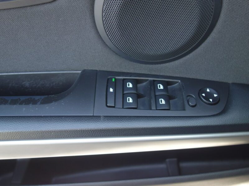 BMW 320 BMW E90E91E92E93(2005-2012)