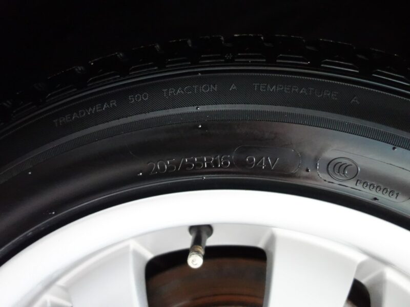 BMW 320 BMW E90E91E92E93(2005-2012)