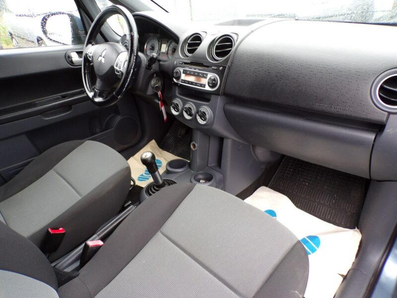 Mitsubishi Colt Klimatyzacja /Gwarancja /1,3 /95KM /2010 Z30 (2004-2012)