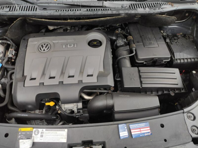 Volkswagen Touran Zadbany i ekonomiczny. Polecam II (2010-2015)