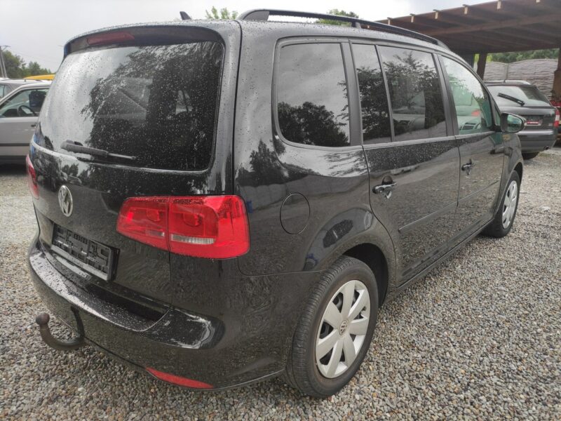 Volkswagen Touran Zadbany i ekonomiczny. Polecam II (2010-2015)