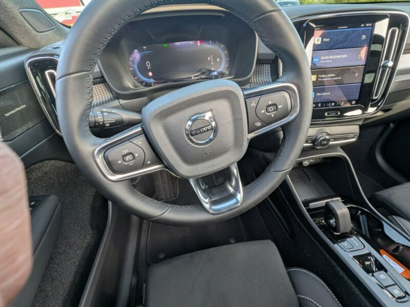 Volvo XC 40 Mild Hibrid R-Design