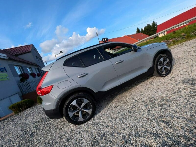 Volvo XC 40 Mild Hibrid R-Design