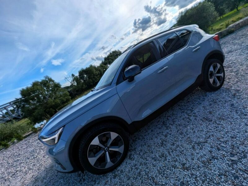 Volvo XC 40 Mild Hibrid R-Design