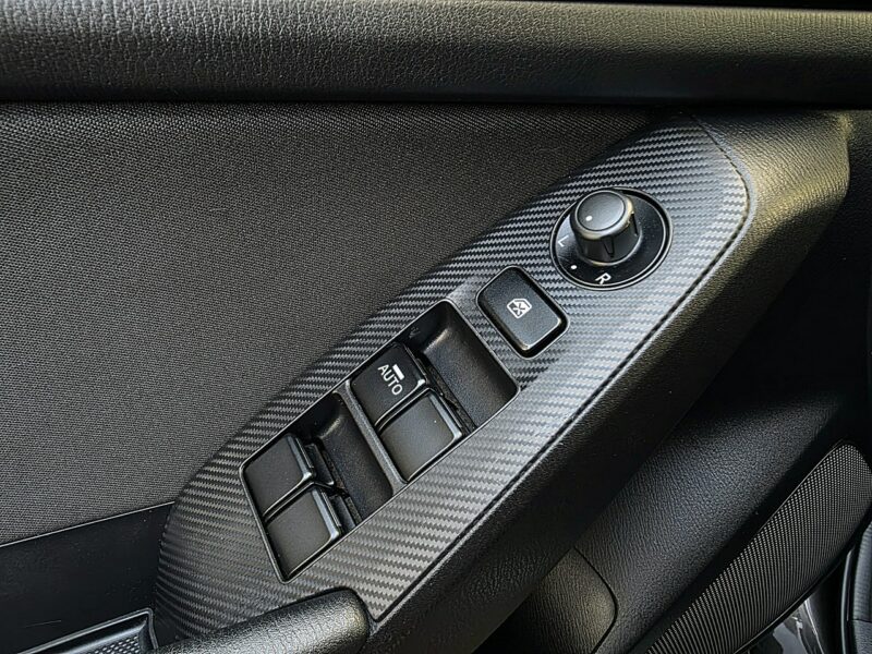 Mazda 3 III (2013-)