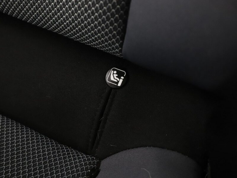 Seat Arona navigacja klimatyzacja czujniki parkowania multifunkcja