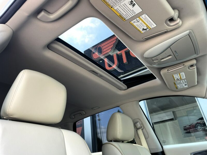 Infiniti QX60 HAK, 4x4, Podgrzewane Fotele/Kierownica Asystenci,Kamera Cofania, BOSE