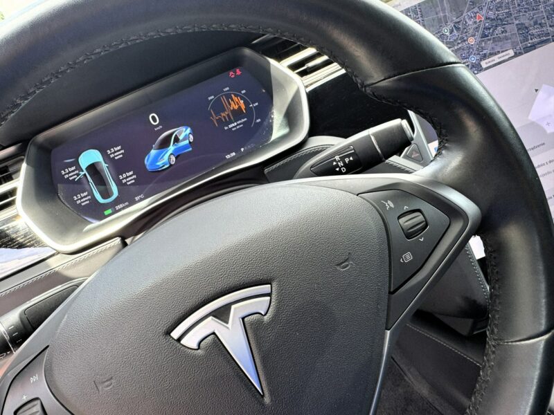 Tesla Model S Gwarancja Tesla do 2026, Europa, Bez wypadek, x2 kluczyk, FV-23%