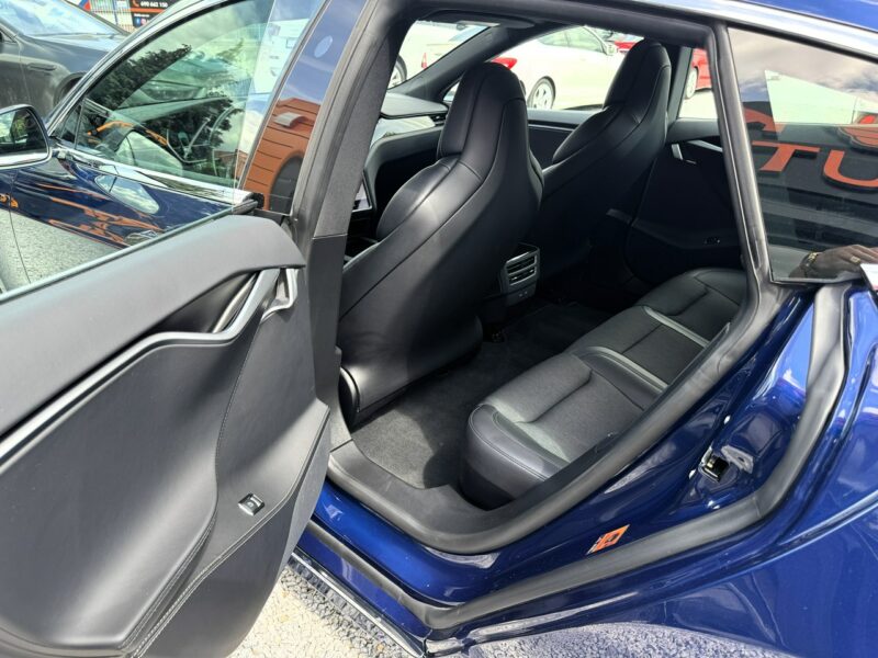 Tesla Model S Gwarancja Tesla do 2026, Europa, Bez wypadek, x2 kluczyk, FV-23%