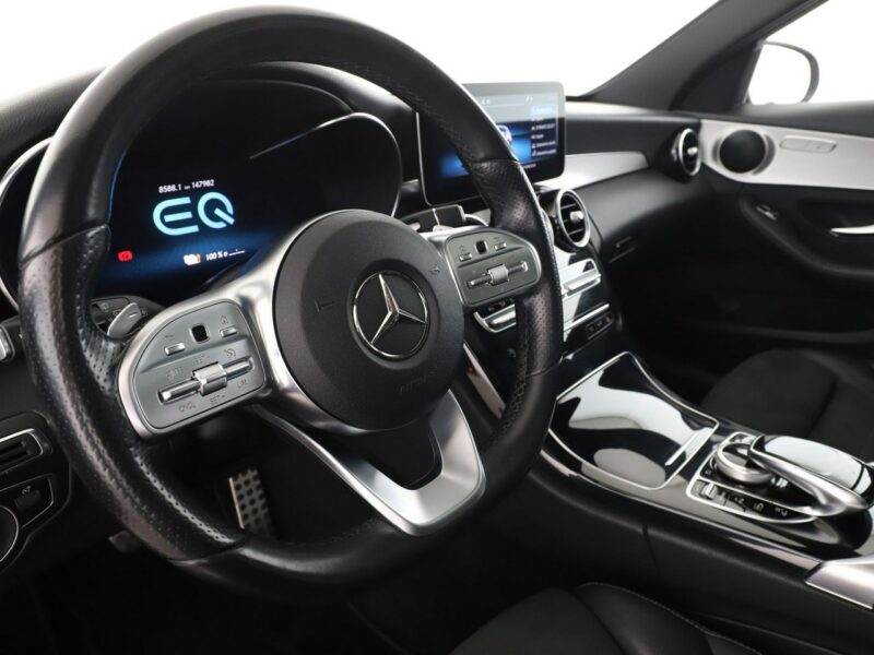 Mercedes C 300 PHEV AMG Line multibeam LED panorama virtual cocpit skóra/alcantara W205 (2014-2021)