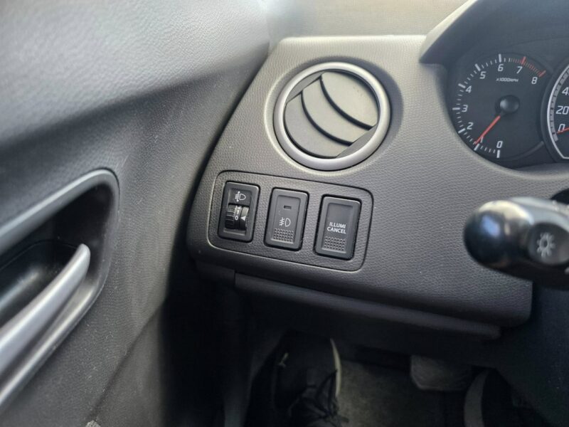 Suzuki Swift 1.5 Benzyna 102 KM, Automat, Klimatyzacja, Grzane Fotele, Alufelgi IV (2004-2010)