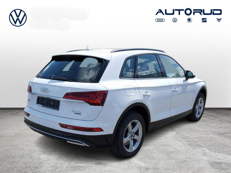 Audi Q5 2.0TDI Quattro 204KM S-tronic Kamera LED Gwarancja Dealer FV23 FY (2017-)