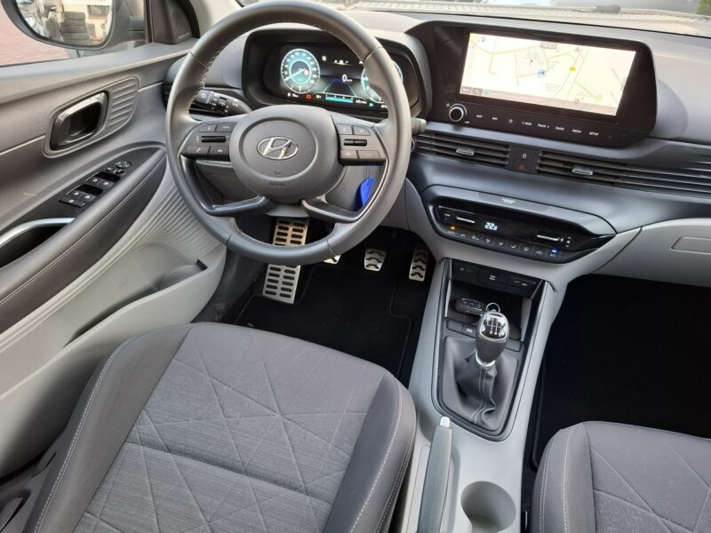 Hyundai Bayon Unikatowy. Benzyna / Hybryda. Manual. Niski, Oryginalny Przebieg.
