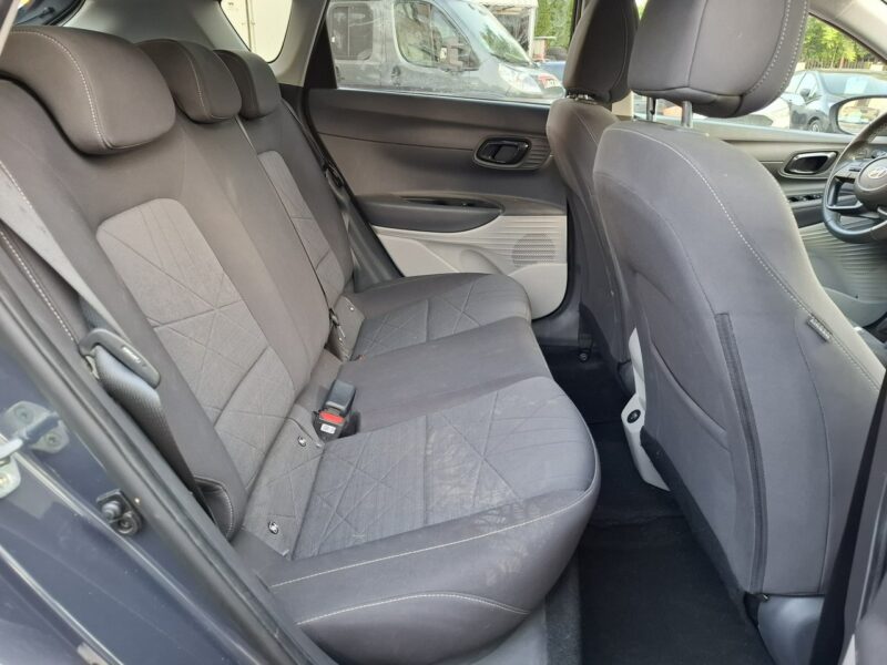 Hyundai Bayon Unikatowy. Benzyna / Hybryda. Manual. Niski, Oryginalny Przebieg.