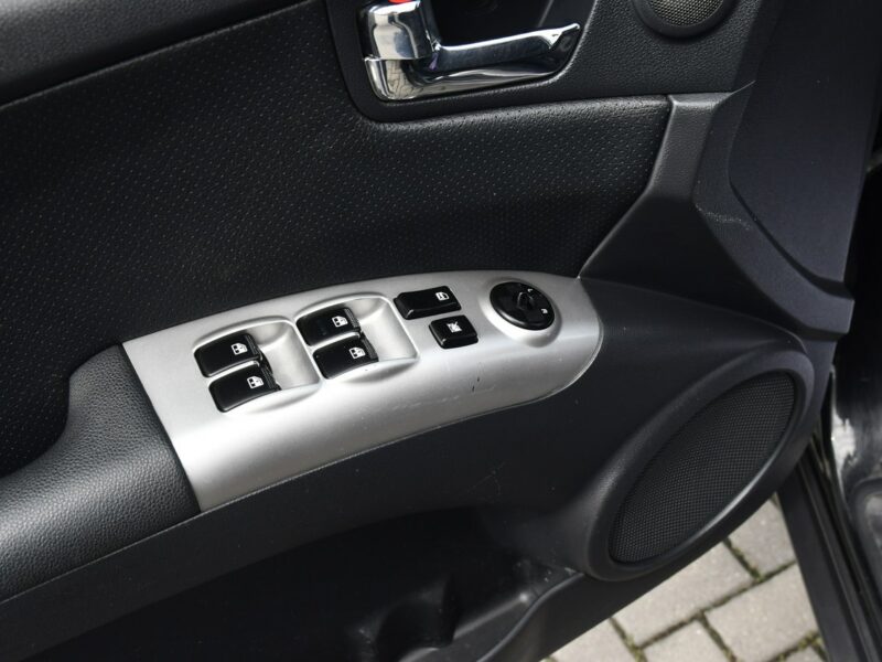 Kia Sportage 2,0d DUDKI11 Pół-Skóry.Orurowany.Tempomat.Klimatronic.Parktronic. II (2004-2010)