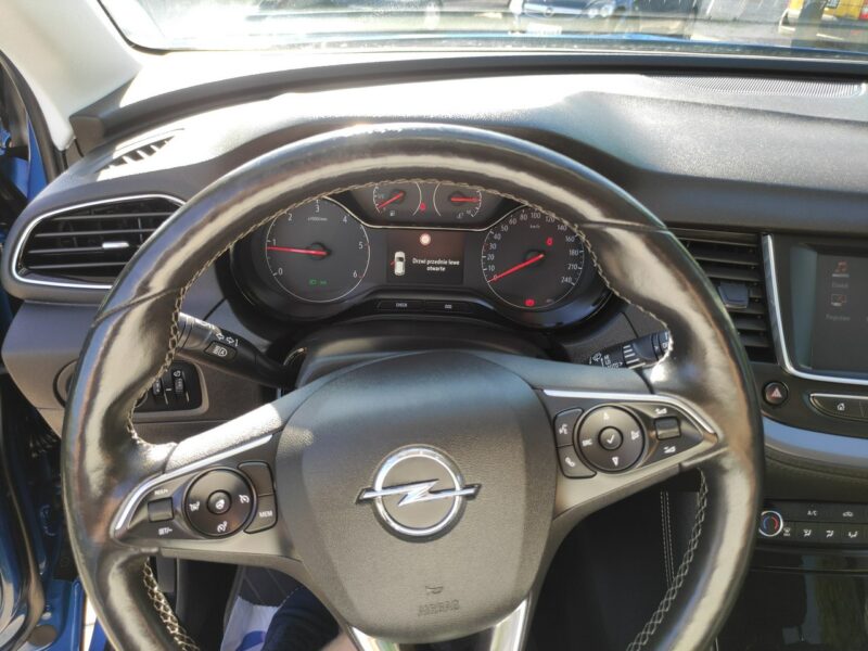 Opel Grandland X Zadbany i ekonomiczny. Polecam