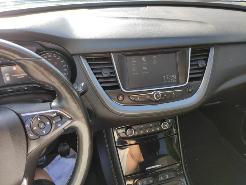 Opel Grandland X Zadbany i ekonomiczny. Polecam