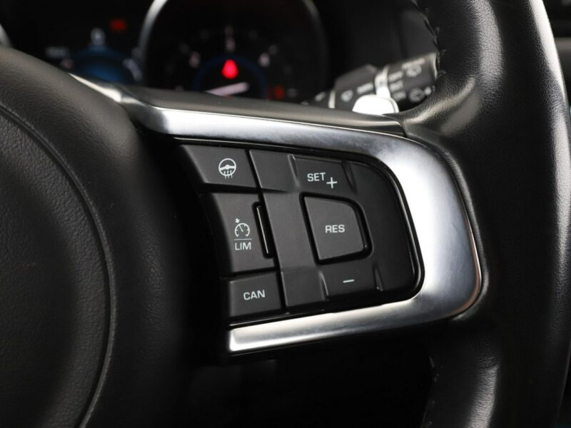 Jaguar XF 20d SportBreak Automat R-Sport Navi Tempomat Grzane Fotele Bixenon Kam X260 (2015-)