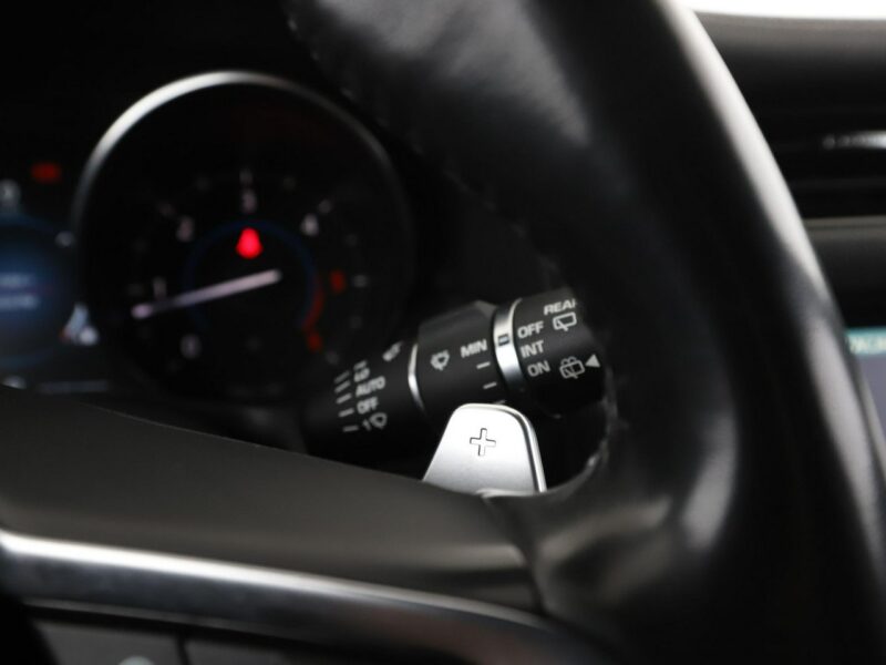 Jaguar XF 20d SportBreak Automat R-Sport Navi Tempomat Grzane Fotele Bixenon Kam X260 (2015-)