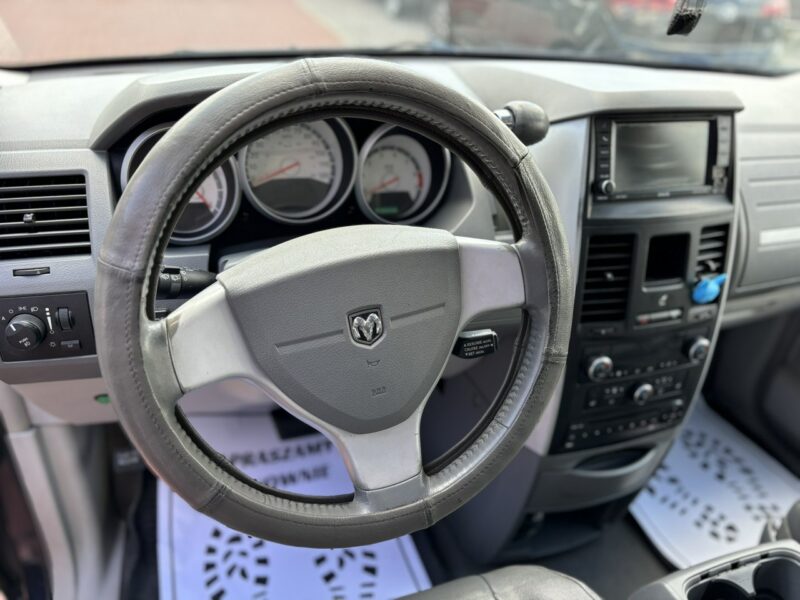 Dodge Grand Caravan Klima, Wypas, LPG, 7 osoób IV (2001-2007)