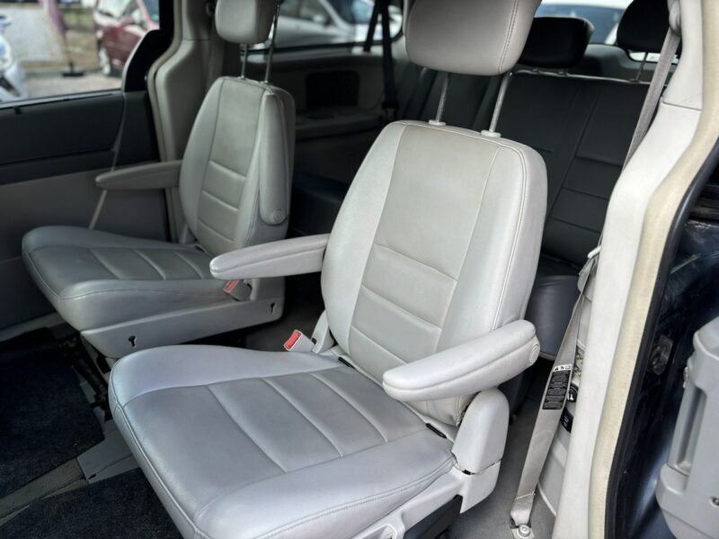 Dodge Grand Caravan Klima, Wypas, LPG, 7 osoób IV (2001-2007)