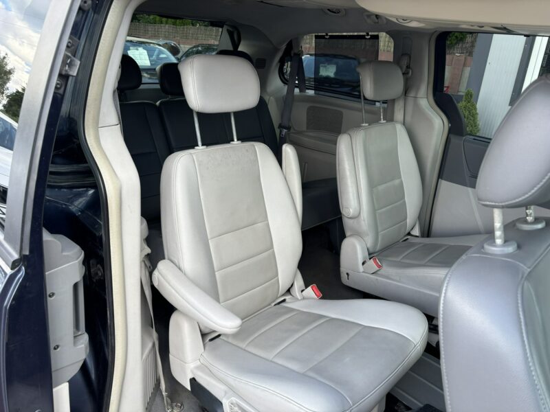 Dodge Grand Caravan Klima, Wypas, LPG, 7 osoób IV (2001-2007)