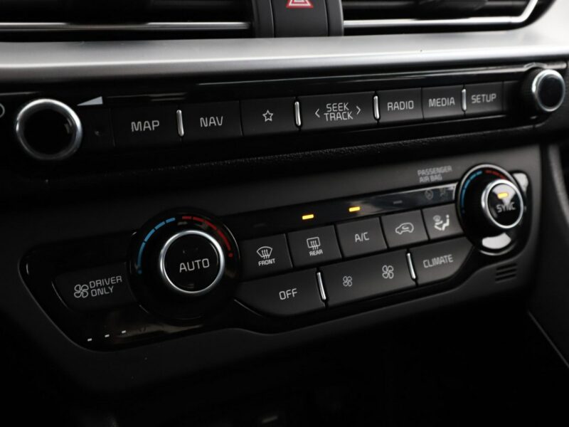 Kia Niro Plug-in Hybrid Bi-Xenon Navi Klimatyzacja Kamera cofania Bluetooth