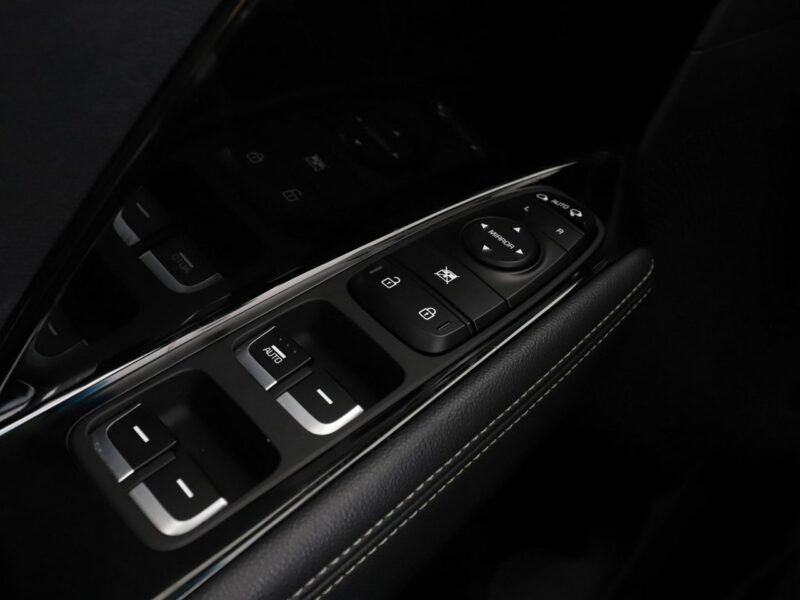 Kia Niro Plug-in Hybrid Bi-Xenon Navi Klimatyzacja Kamera cofania Bluetooth