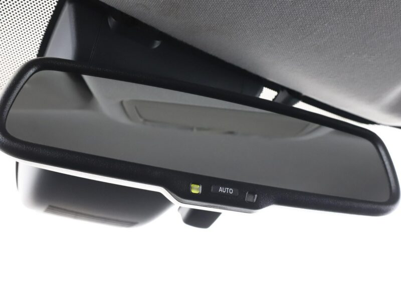Toyota Auris 1.8 Hybrid Edition-S+ Klimatronik Tempomat Grzane Fotele Kamera LED II (2012-)